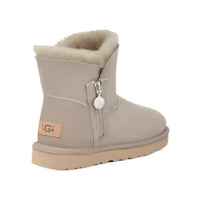 WOMEN'S UGG BAILEY ZIP MINI BOOT | GOAT