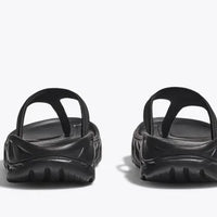 MEN'S HOKA ORA RECOVERY FLIP | BLACK / DARK GULL GRAY