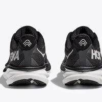 WOMEN'S HOKA CLIFTON 9 | BLACK / WHITE