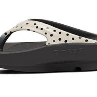 WOMEN'S OOFOS OOLALA SANDAL | PEBBLE