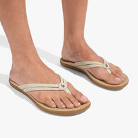 WOMEN'S OLUKAI HO'OPIO HUI | TAPA / WARM SAND