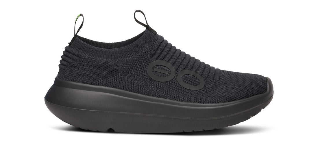 WOMEN'S OOFOS OOMY ZEN | BLACK