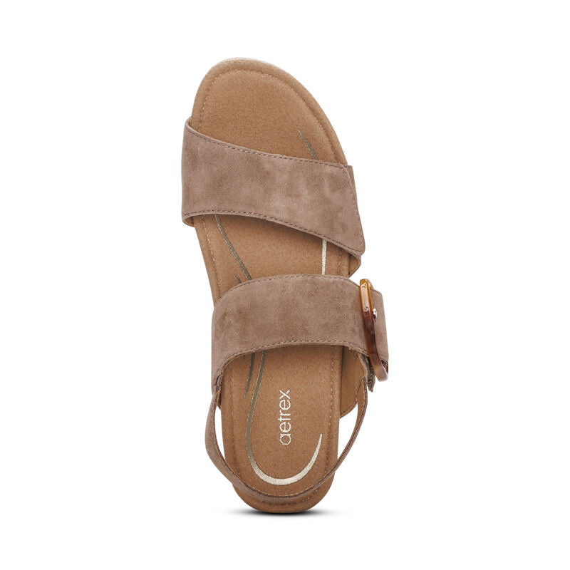 WOMEN'S AETREX ASHLEY ARCH SUPPORT WEDGE SANDAL | TAUPE