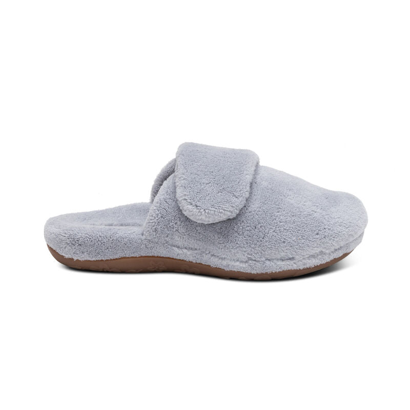 WOMEN'S AETREX MANDY CLOSED TOE SLIPPER | GREY – Randy's Shoes