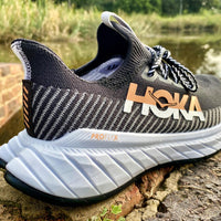 MEN'S HOKA CARBON X 3 | BLACK / WHITE