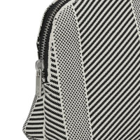 WOMEN'S ILSE JACOBSEN KNITTED MAKE UP BAG | MILK CREME BLACK