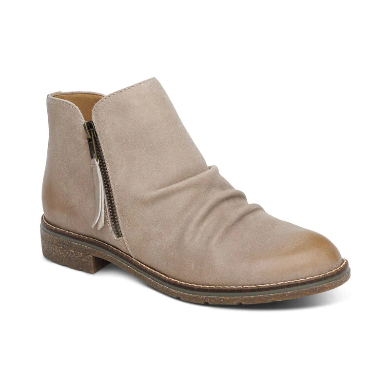 WOMEN'S AETREX MILA ALL-WEATHER BOOT | TAUPE