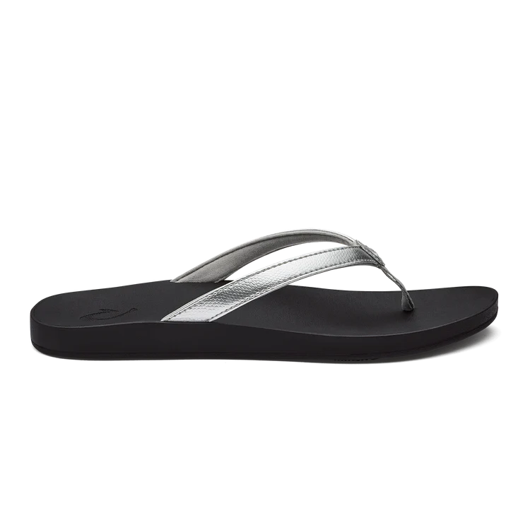 WOMEN'S OLUKAI PUAWE | SILVER / BLACK