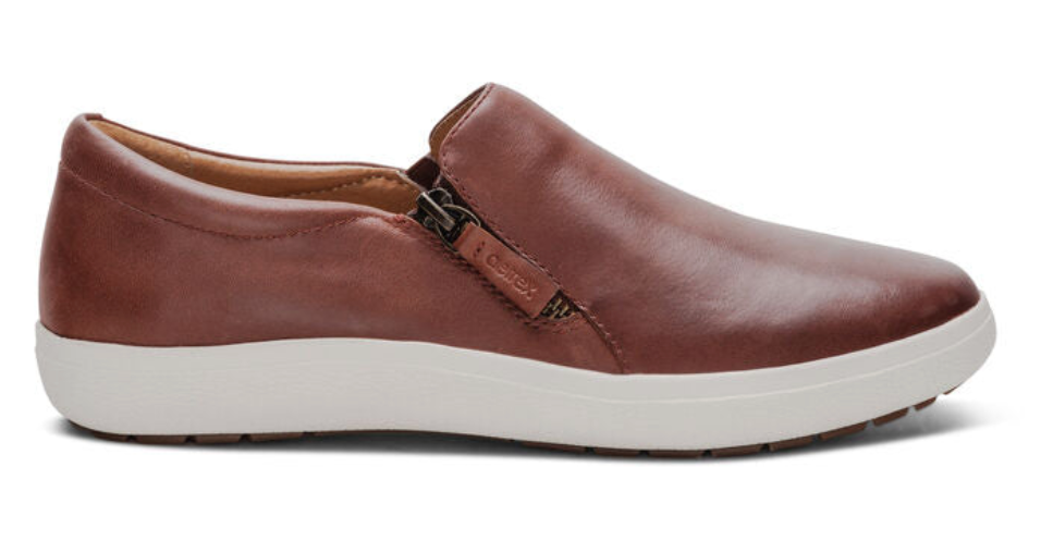 エリス WOMEN'S AETREX JENNA SLIP-ON | BROWN – Randy's Shoes