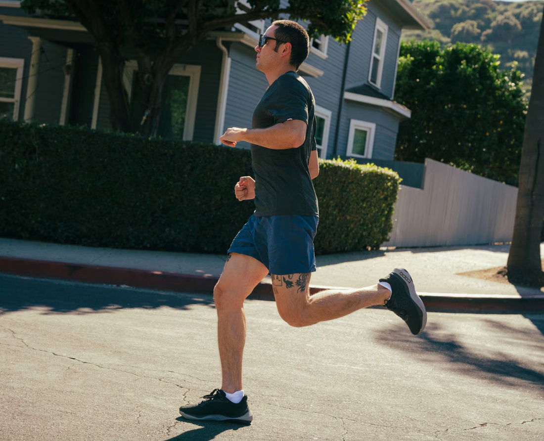 MEN'S TOPO AURA | BLACK / CHARCOAL