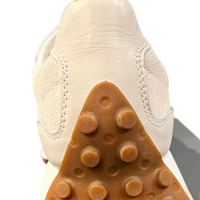 WOMEN'S NEW BALANCE 327 | BEIGE / GREY
