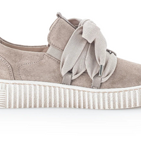 WOMEN'S GABOR 43.333.12 BOW TIE SNEAKER | BEIGE