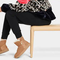 WOMEN'S UGG BAILEY ZIP MINI BOOT | GOAT