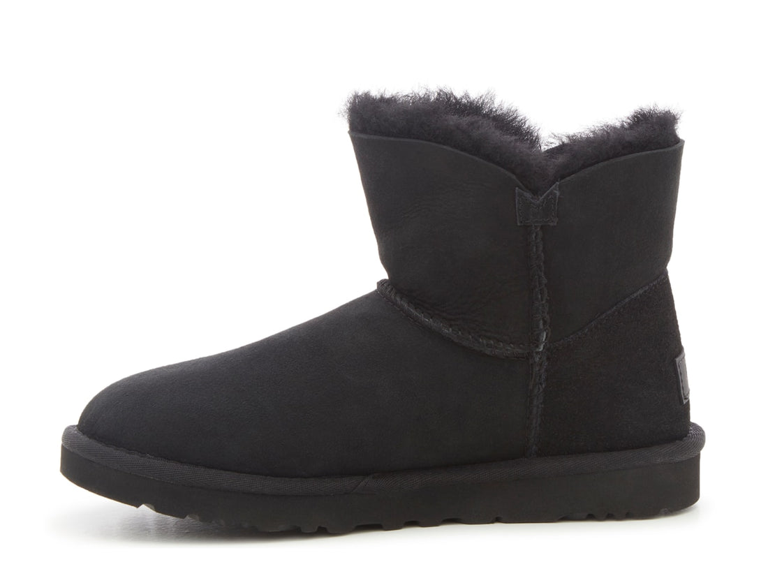 WOMEN'S UGG CLASSIC MINI BAILEY ZIP BOOT | BLACK