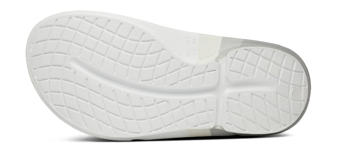 UNISEX OOFOS OOAHH SPORT FLEX LIMITED SLIDE | SMOKE RALLY