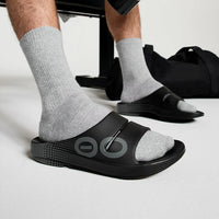 UNISEX OOFOS OOAHH SPORT SLIDE | MATRIX BLACK