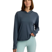 WOMEN'S FREE FLY ELEVATE LIGHTWEIGHT HOODIE | STORM CLOUD