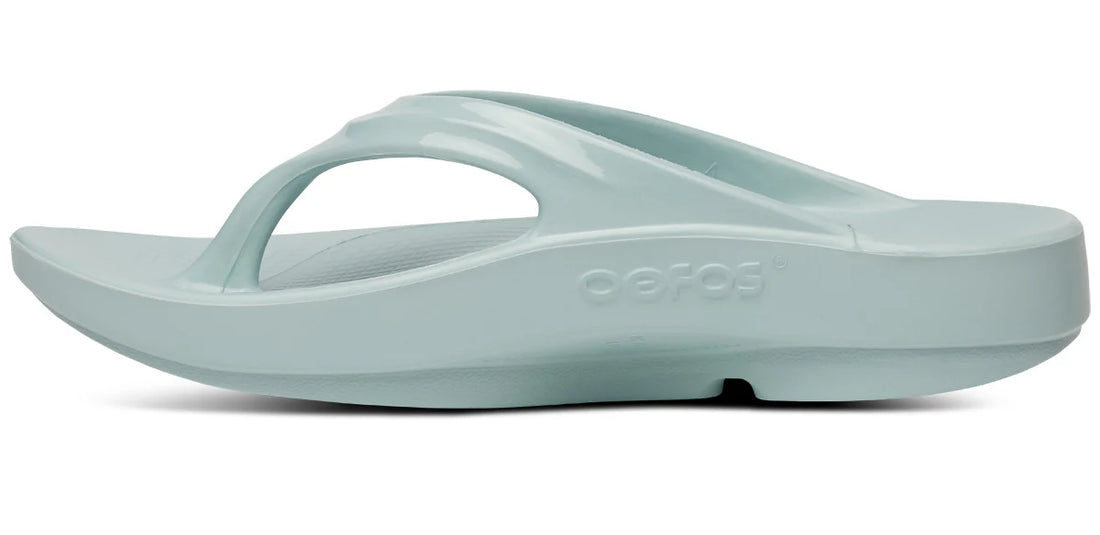 WOMEN'S OOFOS OOLALA SANDAL | MIST