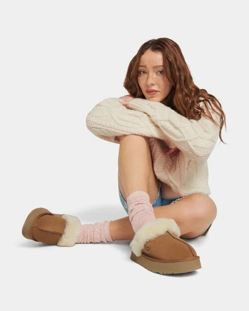 WOMEN'S UGG DISQUETTE SLIPPER | SAND – Randy's Shoes WOMEN'S UGG DISQUETTE SLIPPER | SAND – Randy's Shoes