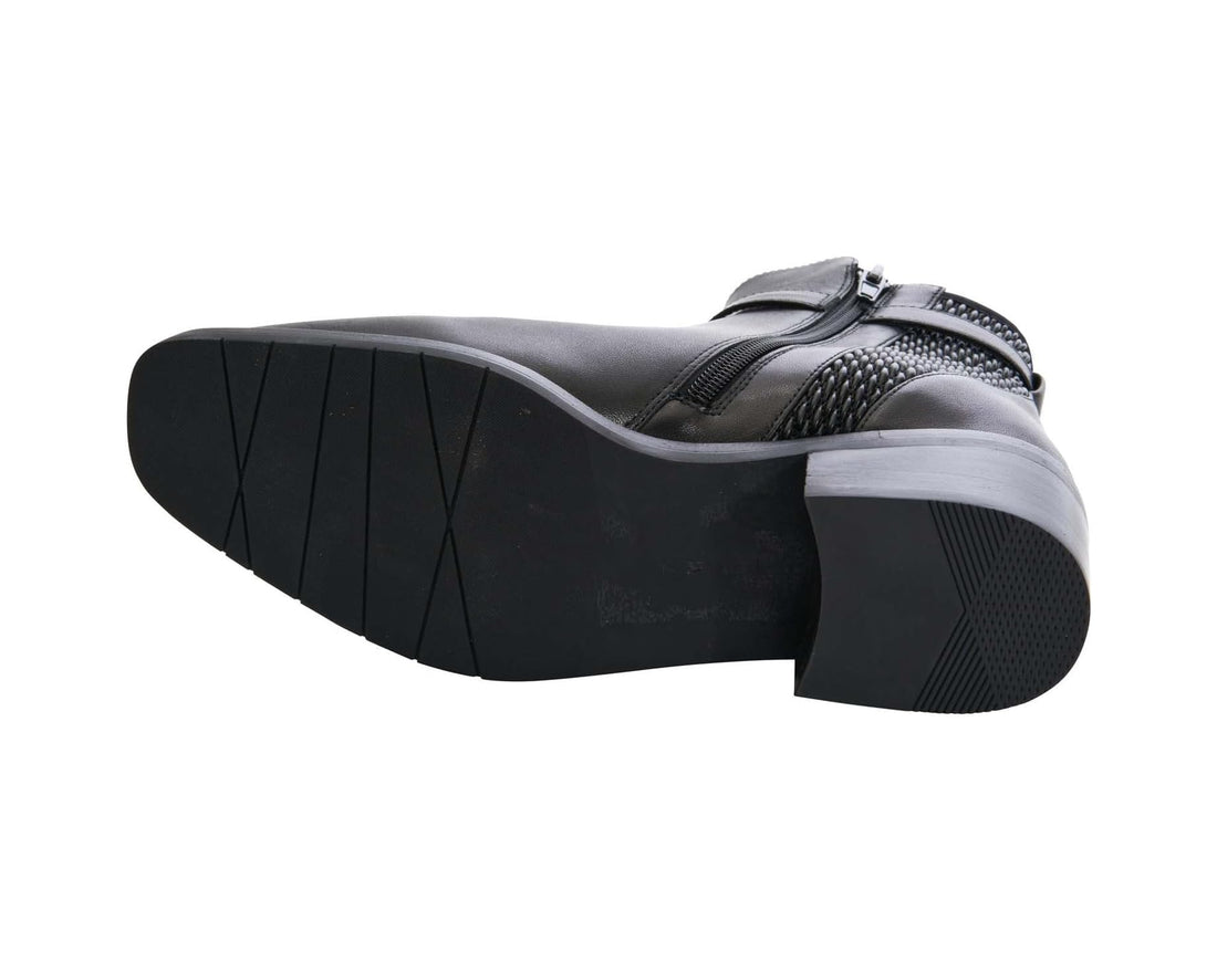 WOMEN'S VANELI ORACLE BOOT | BLACK