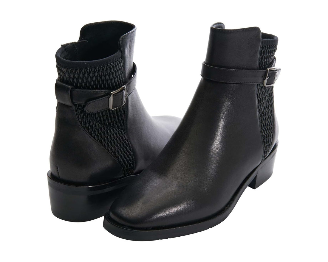 WOMEN'S VANELI ORACLE BOOT | BLACK