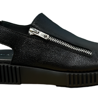 WOMEN'S DJANGO & JULIETTE INGLISH SANDAL | BLACK TUMBLED LEATHER / BLACK SOLE