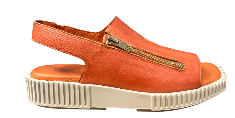 WOMEN'S DJANGO & JULIETTE INGLISH SANDAL | ORANGE TUMBLED LEATHER / ALMOND SOLE