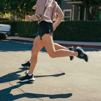 WOMEN'S TOPO AURA | BLACK / WHITE