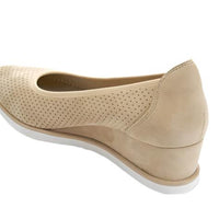 WOMEN'S VANELI DALIAN | NUDE SUEDE