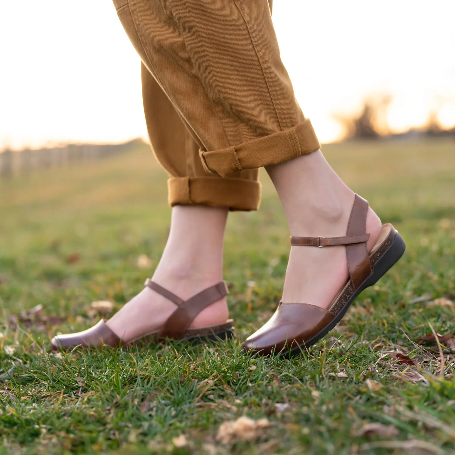 WOMEN'S DANSKO ROWAN MARY JANE | TAN – Randy's Shoes