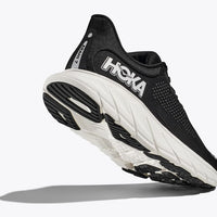 WOMEN'S HOKA ARAHI 7 | BLACK / WHITE