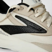 WOMEN'S BROOKS ADRENALINE GTS 24 | COCONUT / SILVER LINING / BLACK