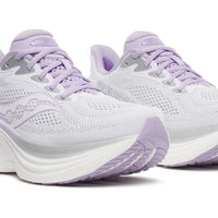 WOMEN'S SAUCONY TRIUMPH 24 | WHITE / PASTEL