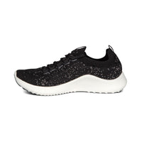 WOMEN'S AETREX CARLY SNEAKERS | BLACK