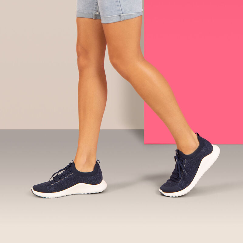 WOMEN'S AETREX CARLY SNEAKERS | NAVY