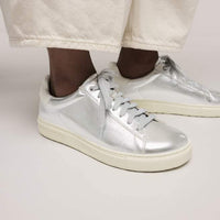 WOMEN'S BIRKENSTOCK BEND LOW | METALLIC SILVER