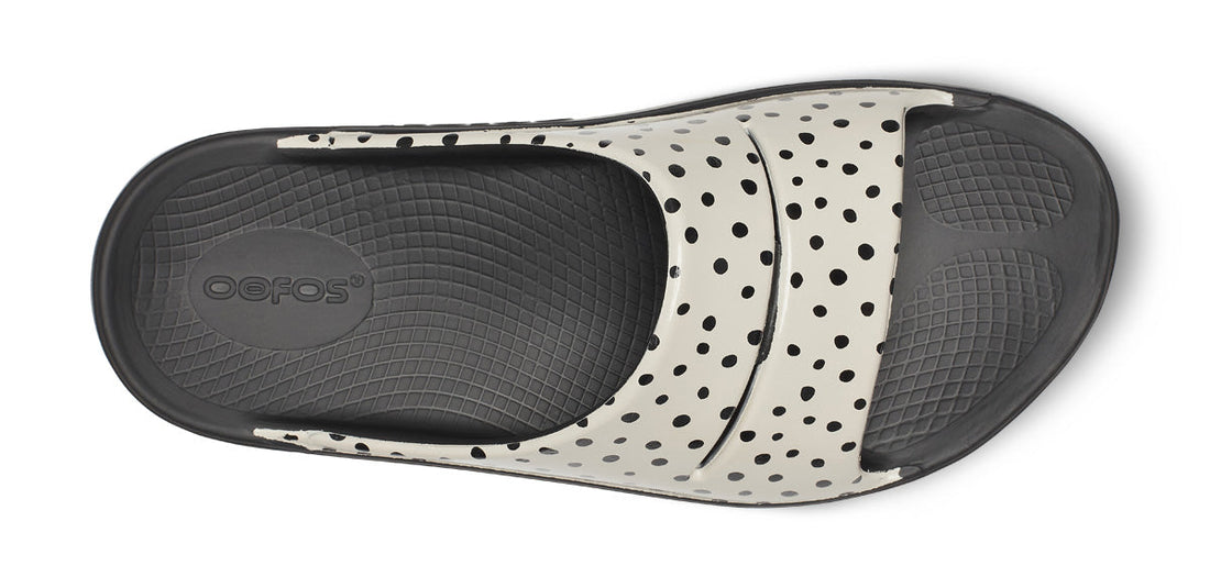 WOMEN'S OOFOS OOAHH LIMITED SLIDE SANDAL | PEBBLE