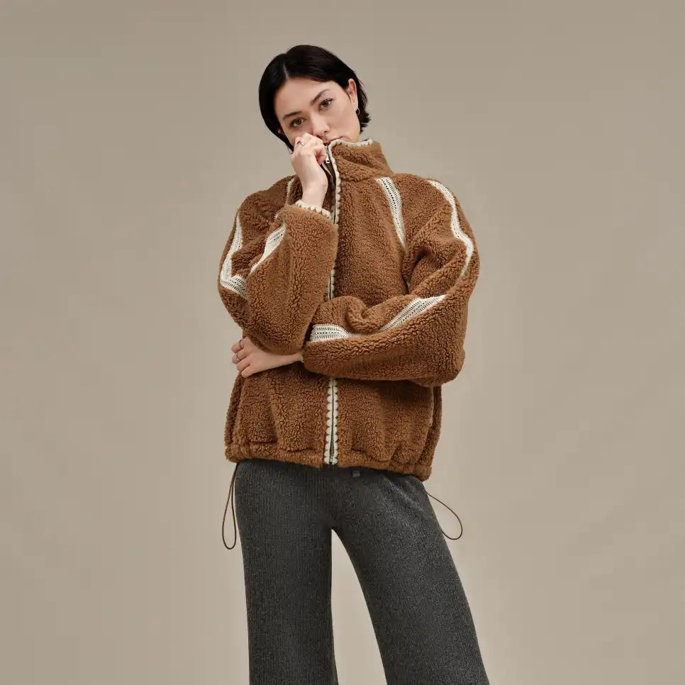 WOMEN'S UGG NIKIA CROCHET UGGFLUFF JACKET | CHESTNUT