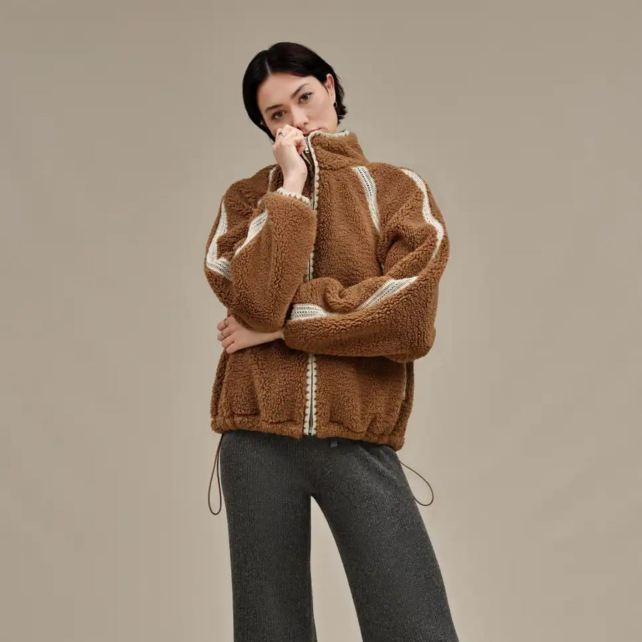 WOMEN'S UGG NIKIA CROCHET UGGFLUFF JACKET | CHESTNUT