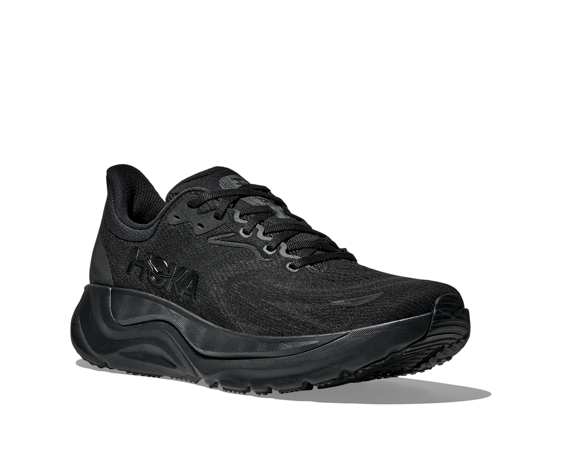 WOMEN'S HOKA ARAHI 8 | BLACK | BLACK
