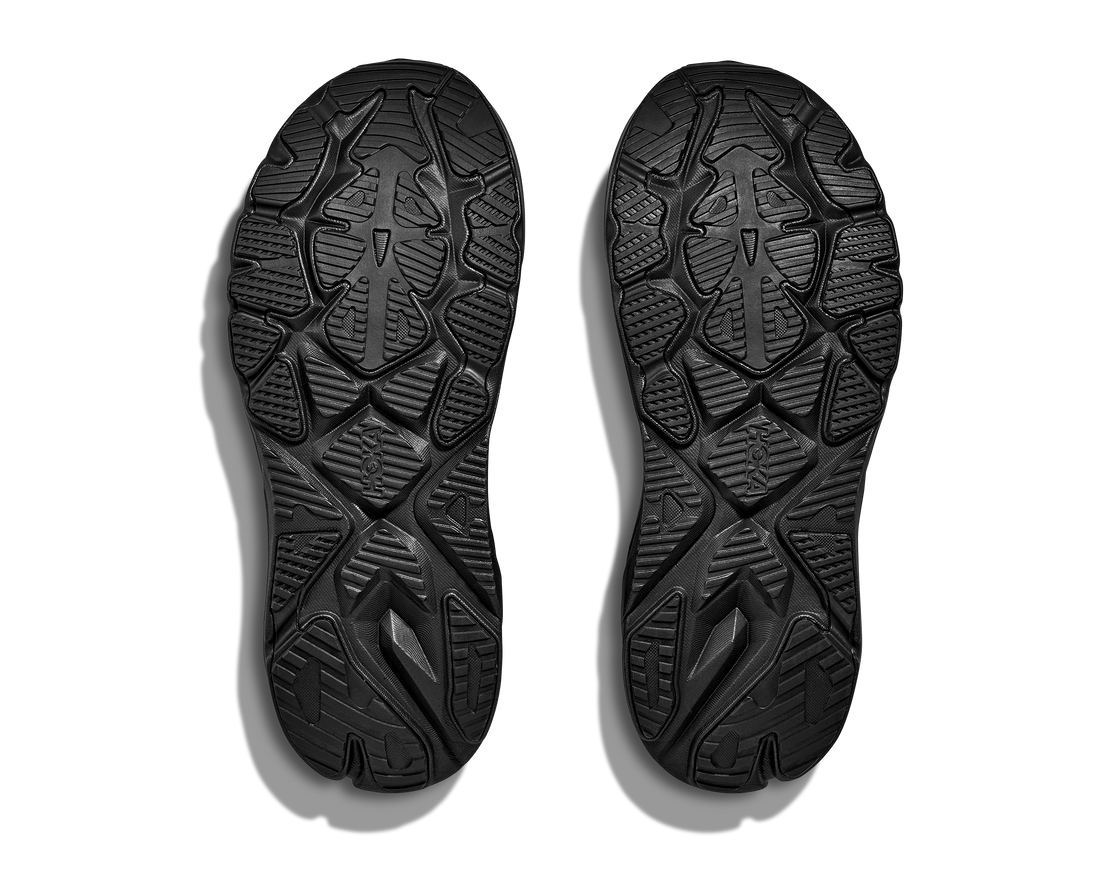 WOMEN'S HOKA ARAHI 8 | BLACK | BLACK