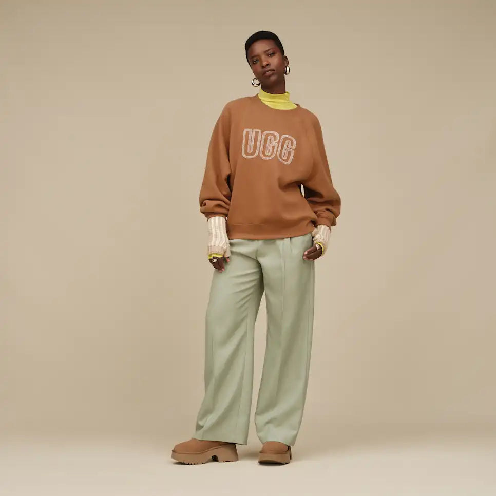 WOMEN'S UGG LOGO CREWNECK | CHESTNUT