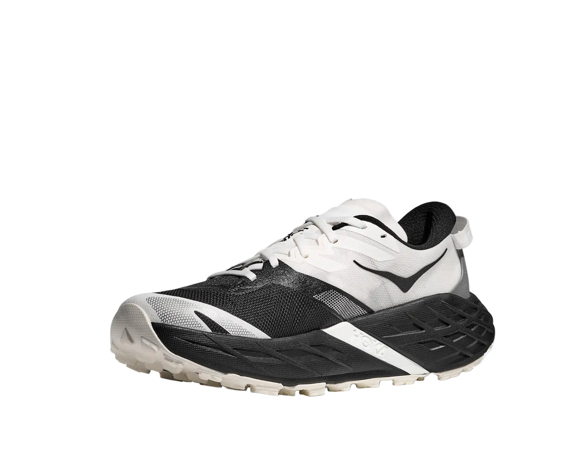 MEN'S HOKA SPEEDGOAT 7 | BLACK | WHITE