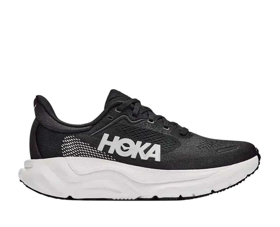 WOMEN'S HOKA ARAHI 9 | BLACK / WHITE