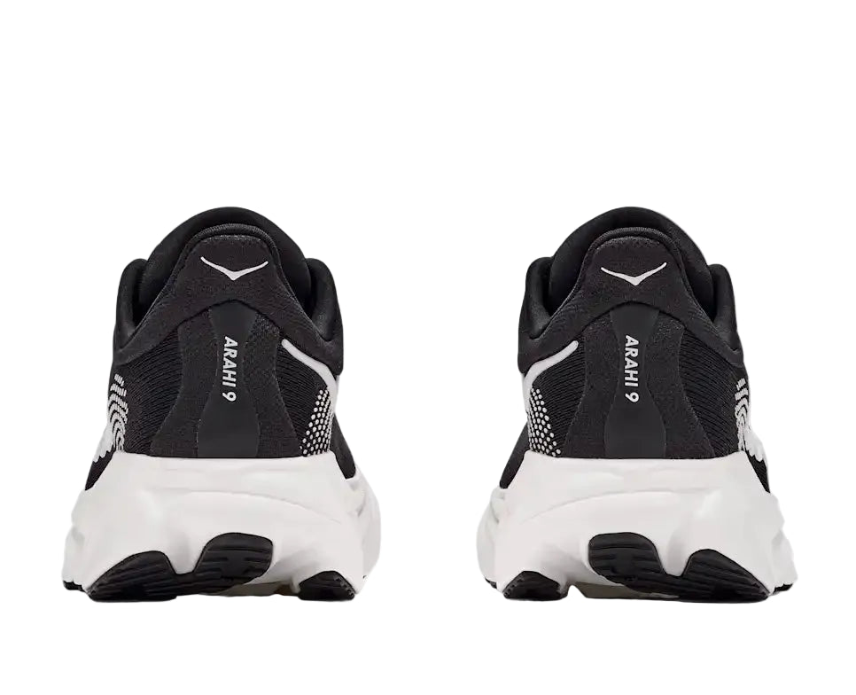 WOMEN'S HOKA ARAHI 9 | BLACK / WHITE