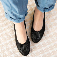 WOMEN'S ARA BAMBI FLAT | BLACK PUNTIKID