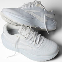 WOMEN'S BROOKS GHOST MAX 3 | WHITE / WHITE