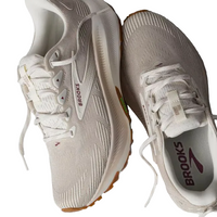 WOMEN'S BROOKS GHOST TRAIL | COCONUT / CHATEAU / ROSE