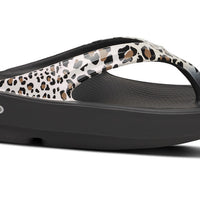 WOMEN'S OOFOS OOLALA SANDAL | LEOPARD