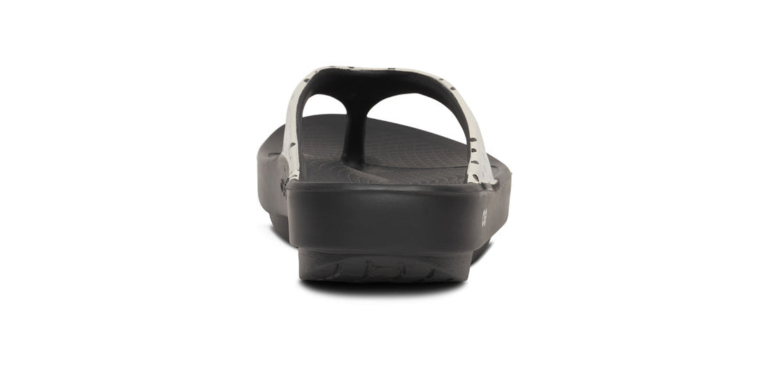 WOMEN'S OOFOS OOLALA SANDAL | PEBBLE